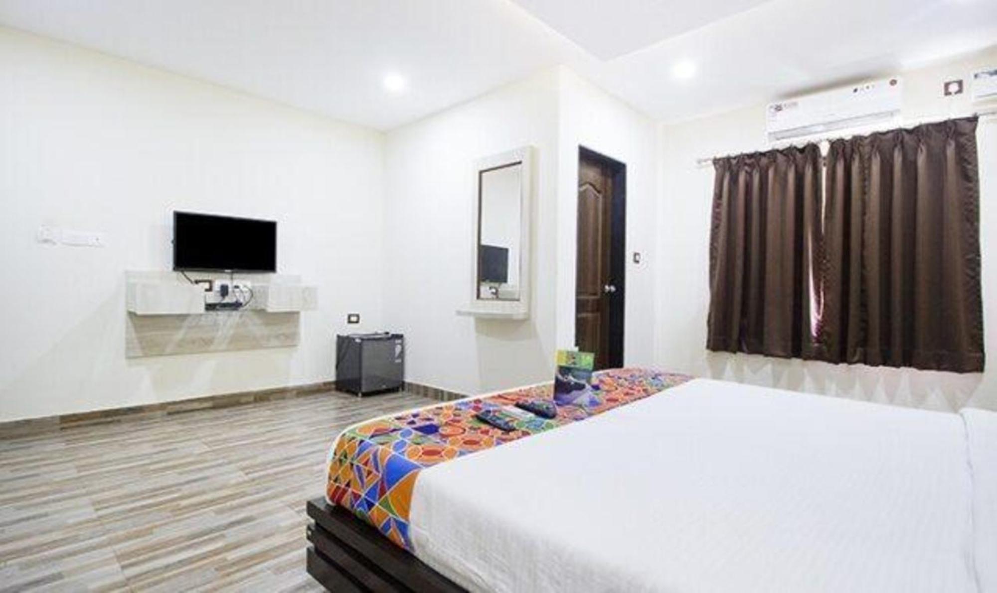 Fabexpress Orchid The Sky Hotel Calangute Eksteriør billede
